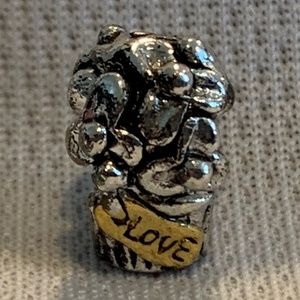 NWOT 925 Silver Flower Bouquet Bracelet Charm